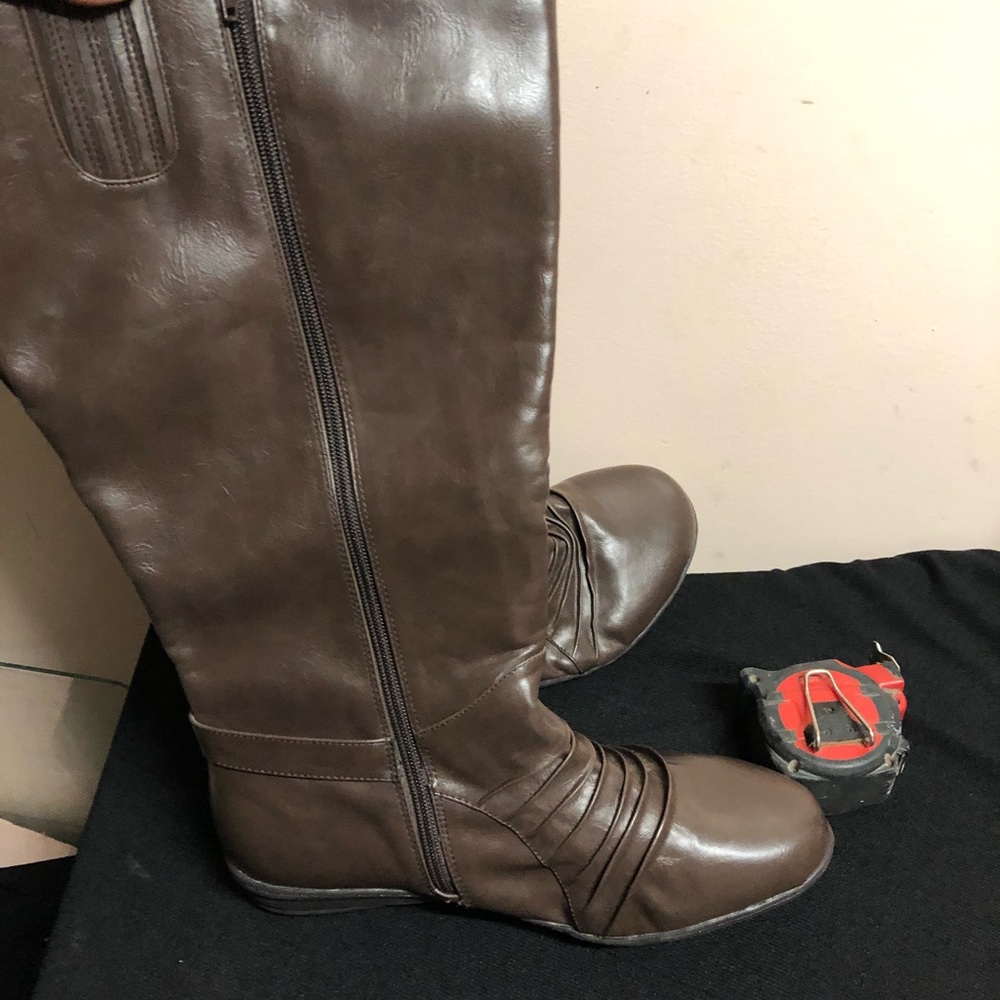 Fancy comfortable boots